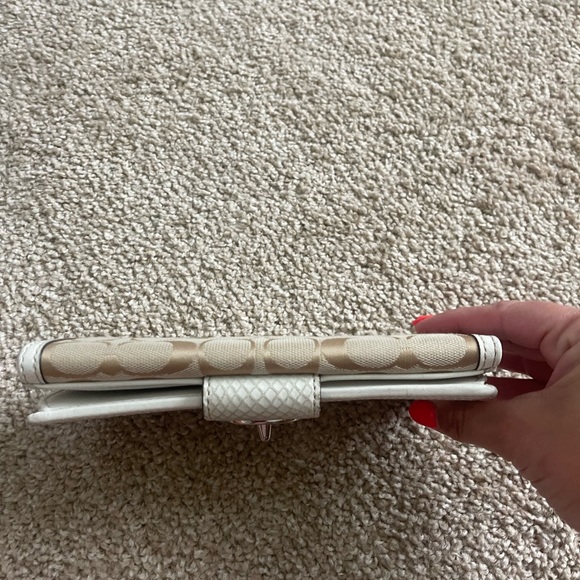 Coach Wallet - Picture 3 of 8